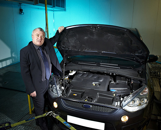 英國(guó)大學(xué)引領(lǐng)研發(fā)低成本催化劑與低二氧化碳排放燃燒技術(shù)