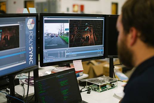 初創(chuàng)企業(yè) 叩開OEM合作大門