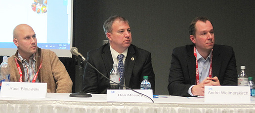 互聯(lián)汽車發(fā)展，網(wǎng)絡(luò)安全隱患升級(jí)！ - WCX17專家座談