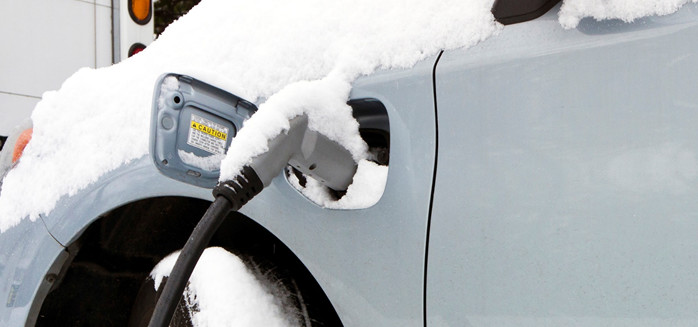 AAA研究報(bào)告：熱效應(yīng)對(duì)電動(dòng)汽車?yán)m(xù)航里程的影響 